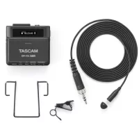 Gravador de campo TASCAM DR-10L Pro e microfone de lapela