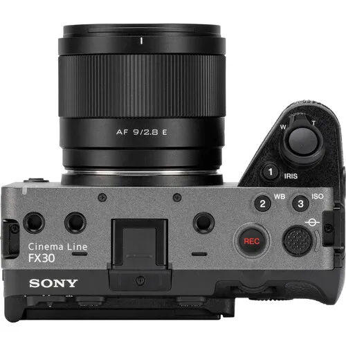 Lente Viltrox AF 9mm f/2.8 Air E (Sony E) Lente Viltrox AF 9mm f2.8 Air E (Sony E) 11