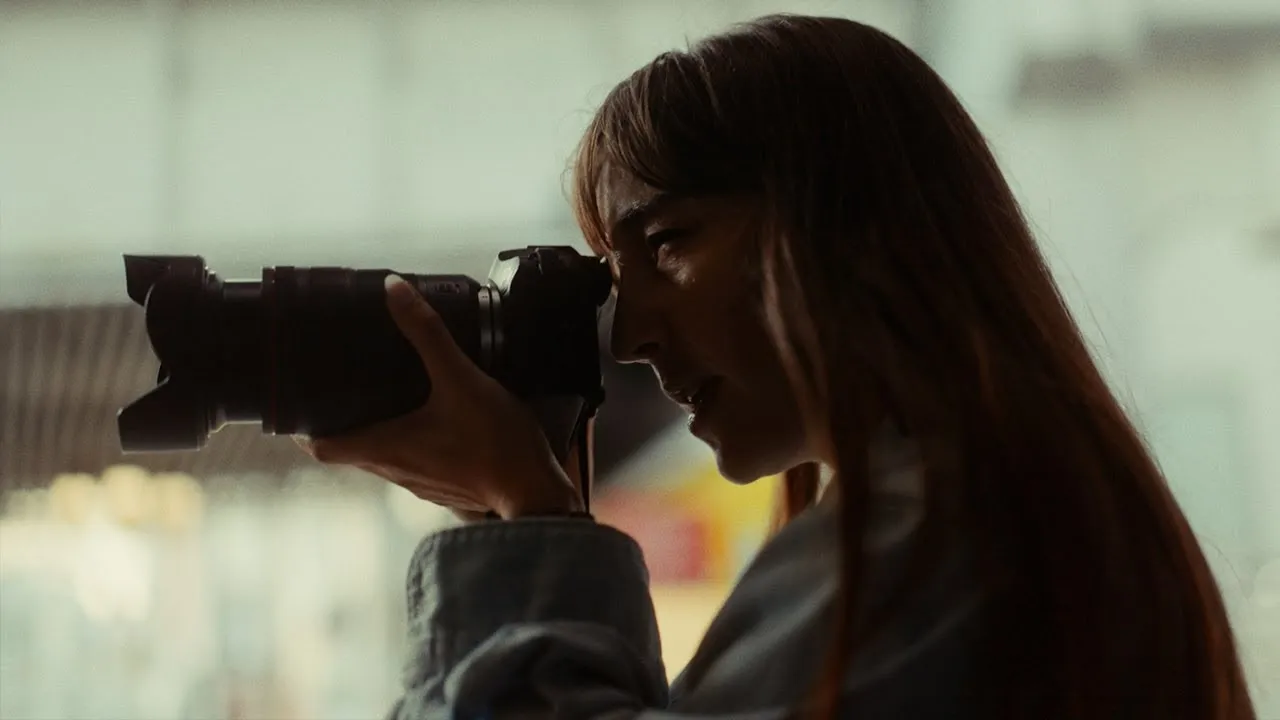 Miniatura do vídeo: Welcoming the EOS R6 Mark III Miniatura do vídeo: Welcoming the EOS R6 Mark III